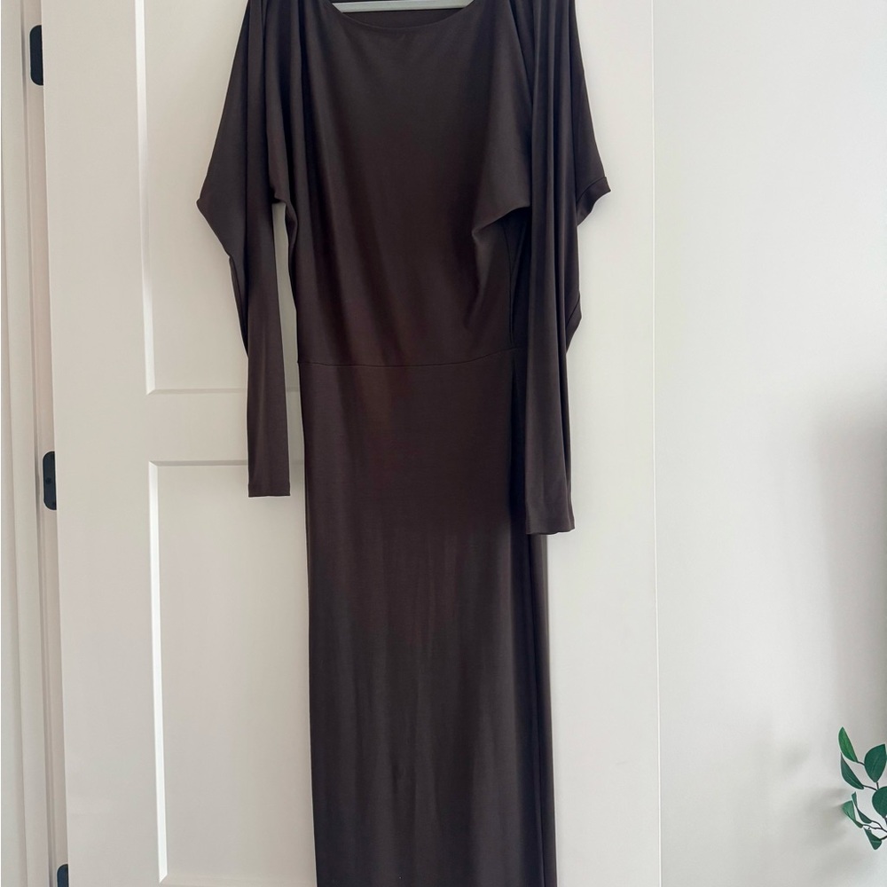 Aritzia Brown Babaton Asymmetrical Dolman Sleeve Cocktail Dress
